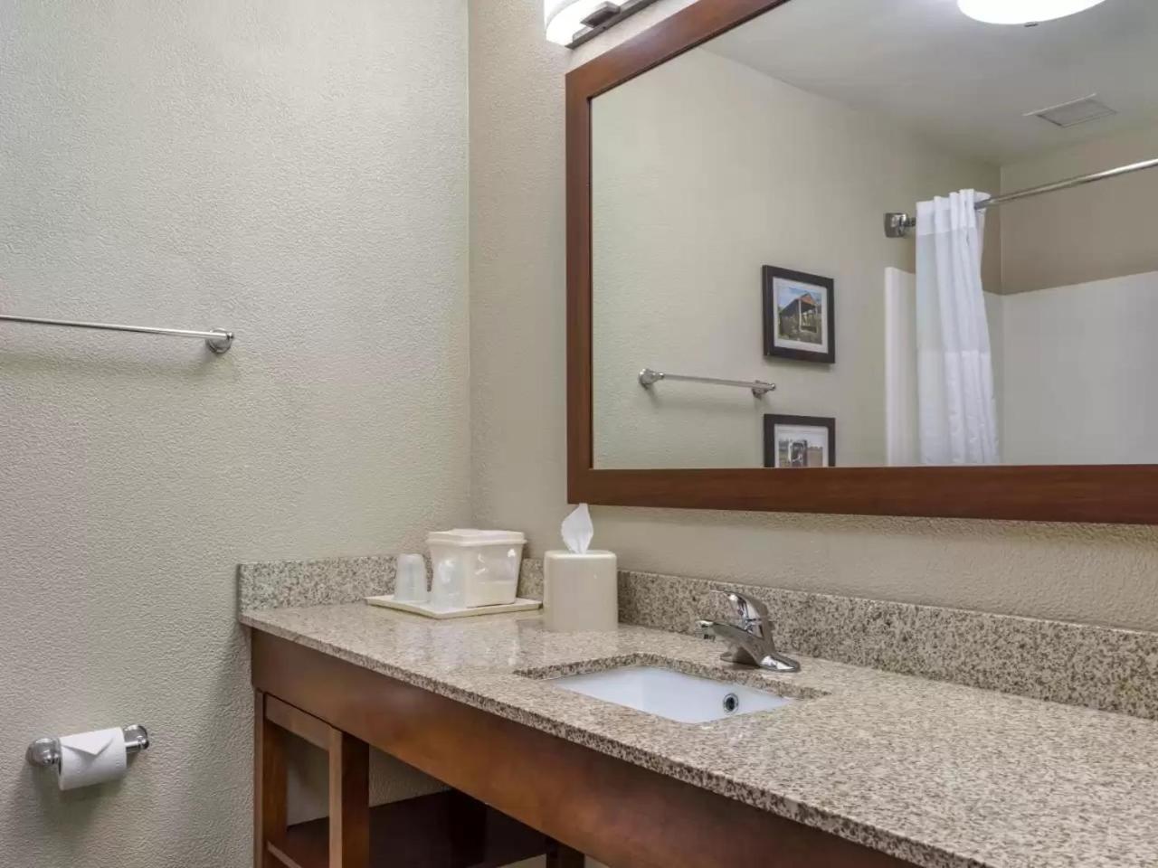 Comfort Inn Duncansville - Altoona Екстер'єр фото